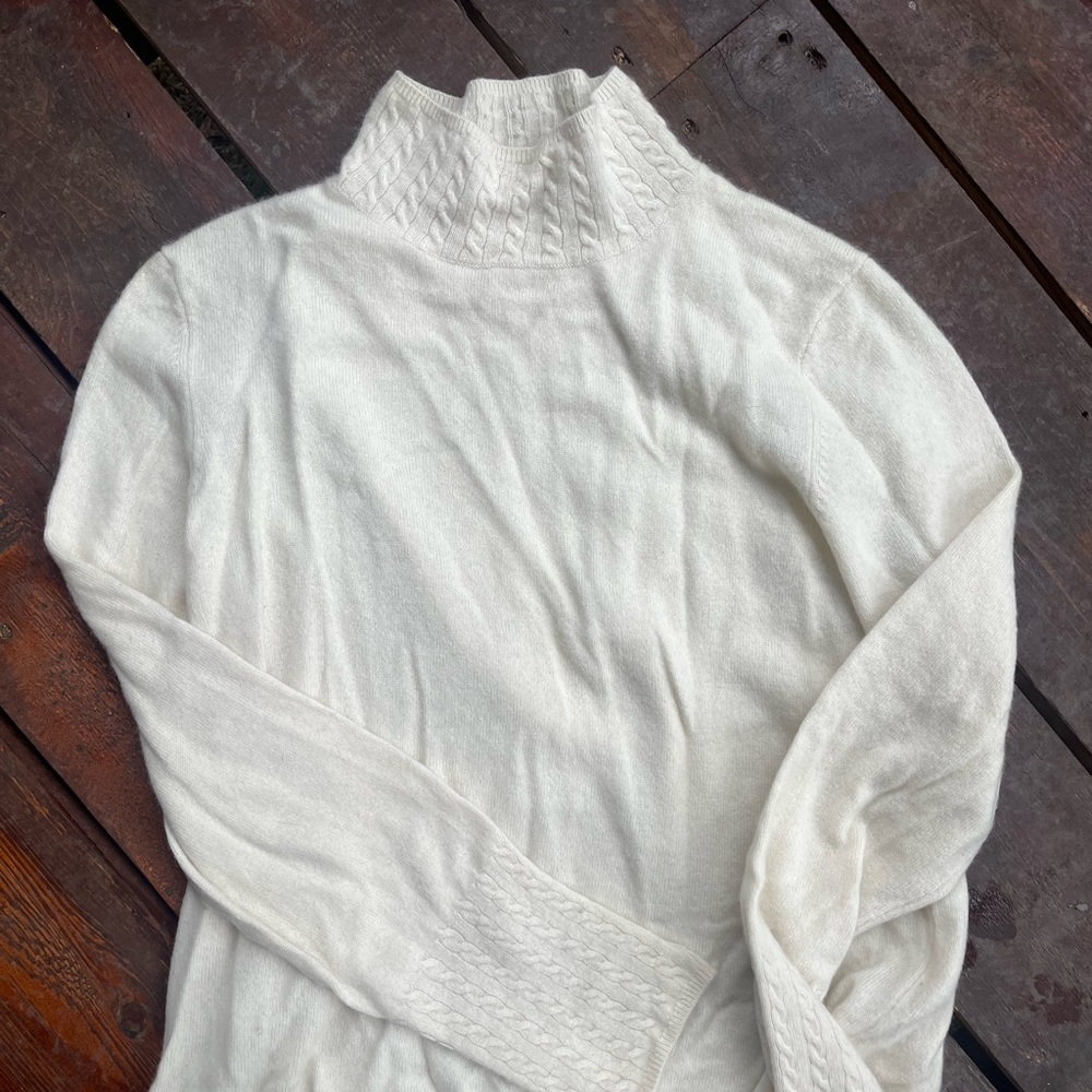 Cashmere Pendleton Turtleneck